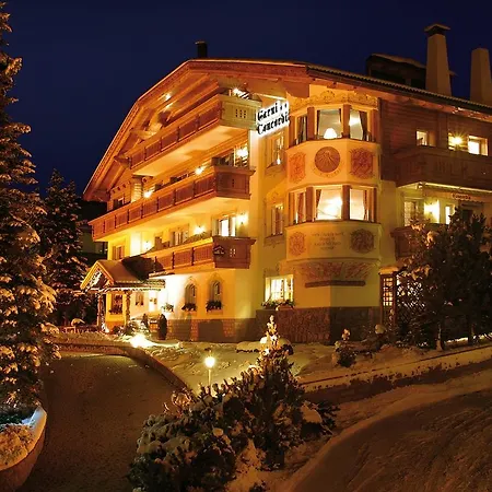 Hotel Garni Concordia - Dolomites Home-2